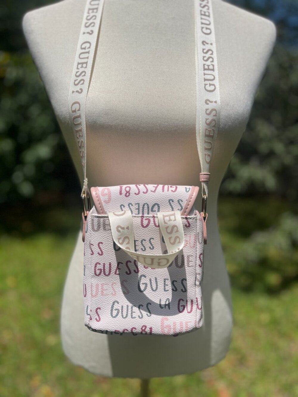 GUESS Juniper Pink Logo Print Phone Crossbody Mini Purse Wallet Bag - Picture 6 of 15